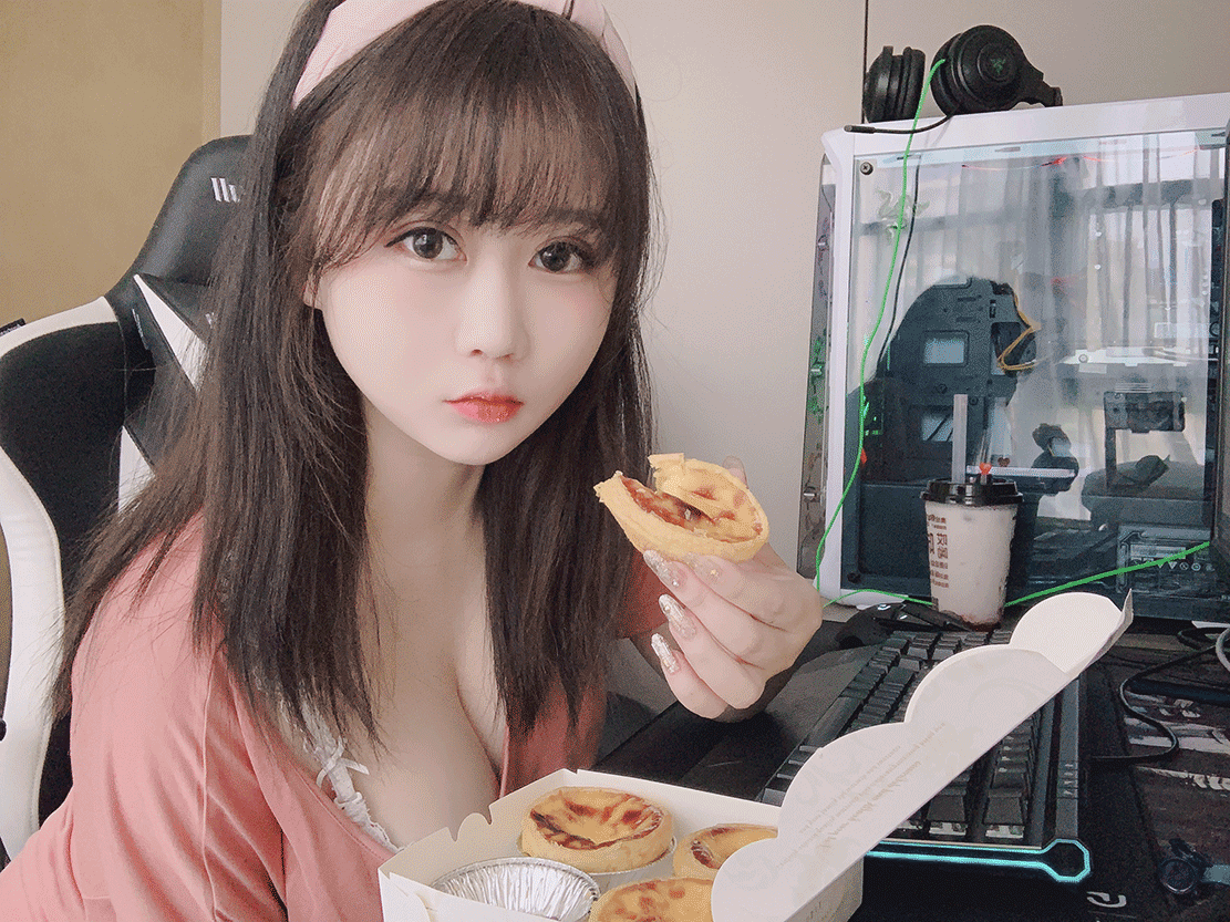 1621771399628096 1621771399628096